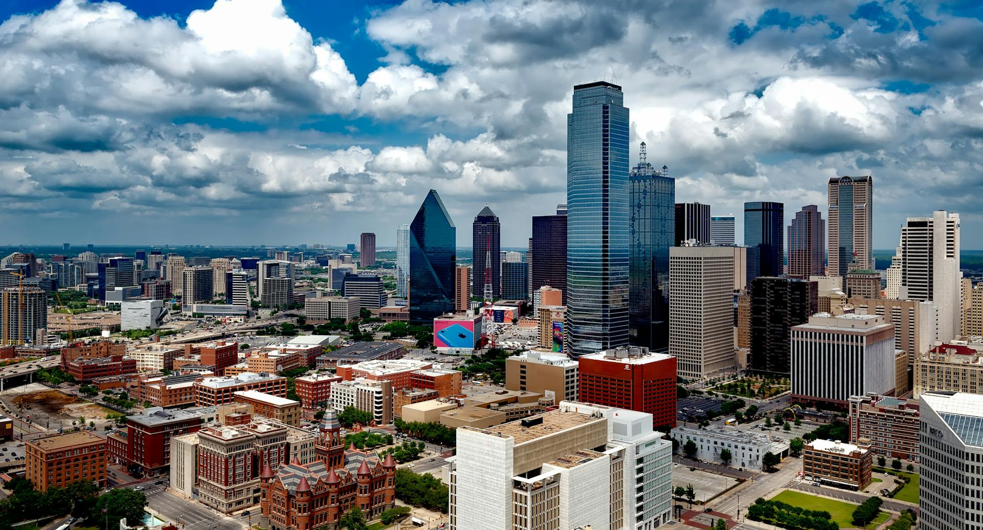 Dallas, Texas skyline — Machi Wright & Associates serves clients across North Texas